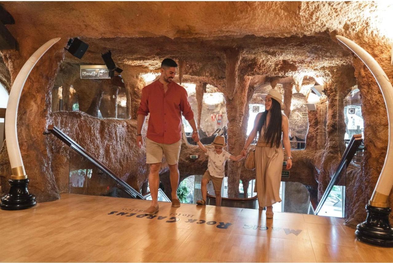 Magic Aqua Rock Gardens Hotel Бенидорм Екстериор снимка