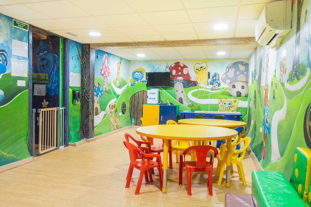 Magic Aqua Rock Gardens Hotel Бенидорм Екстериор снимка
